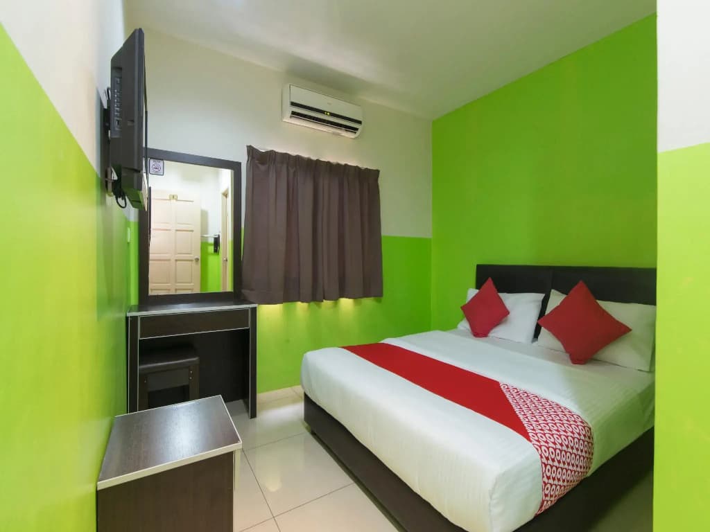 OYO 44072 Mines Cempaka Hotel - photo 2