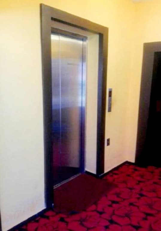 Diamond Hotel - photo 14
