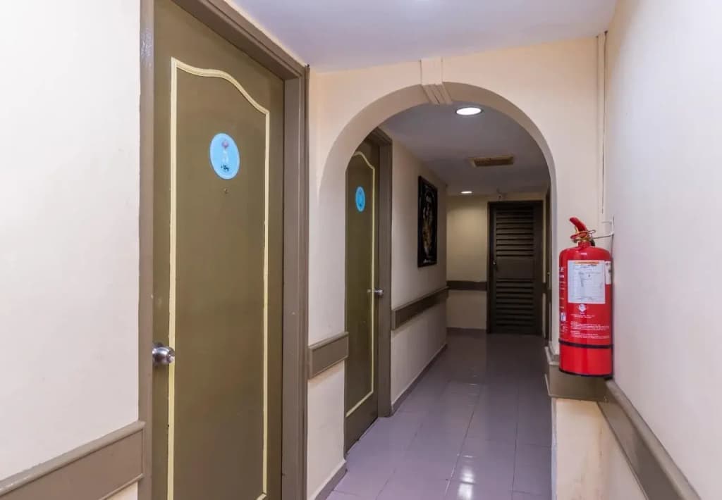I Stay Hotel by OYO Rooms - photo 9