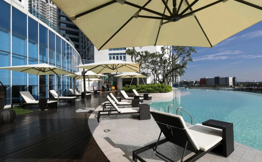 Pinetree Marina Resort - photo 13
