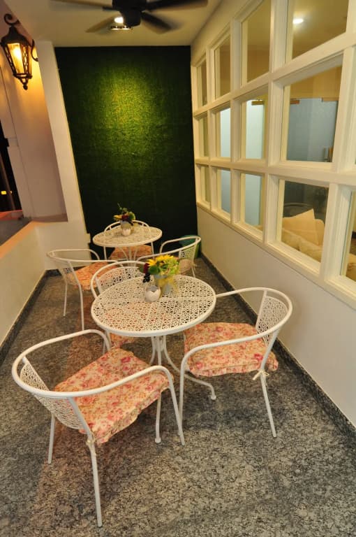 1 Million Hotel - photo 12