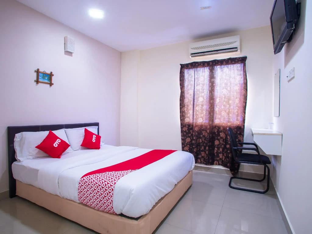 OYO 44010 Royals Star Hotel - photo 3