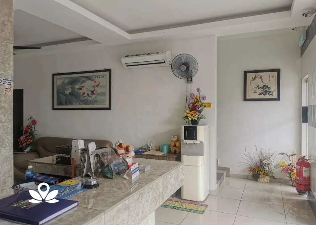LSH Hotel - photo 13