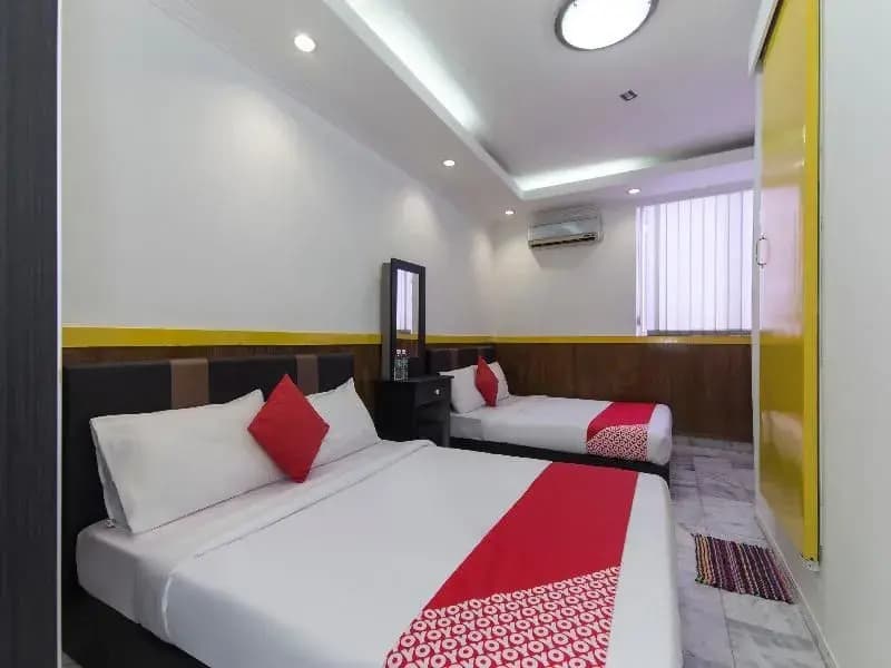 OYO 587 The Dream Hotel - photo 7