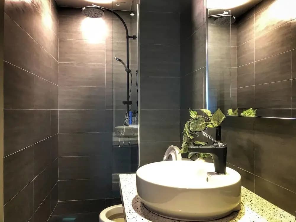 Expressionz Professional Suites by Luxurious Lifestyle Living - photo 11