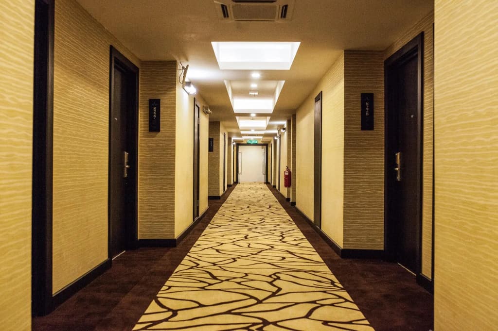 Royale Signature Hotel - photo 10