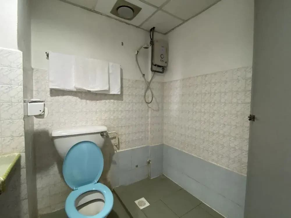 OYO 89786 Hotel Kluang Baru - photo 9