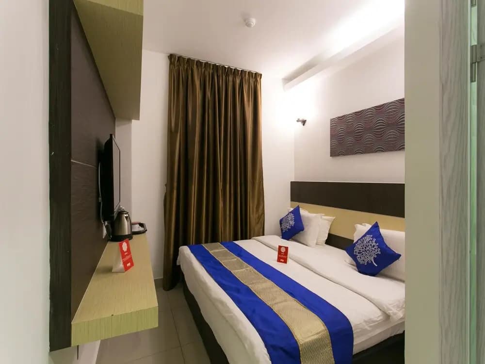 OYO 286 Uptown Hotel - photo 6