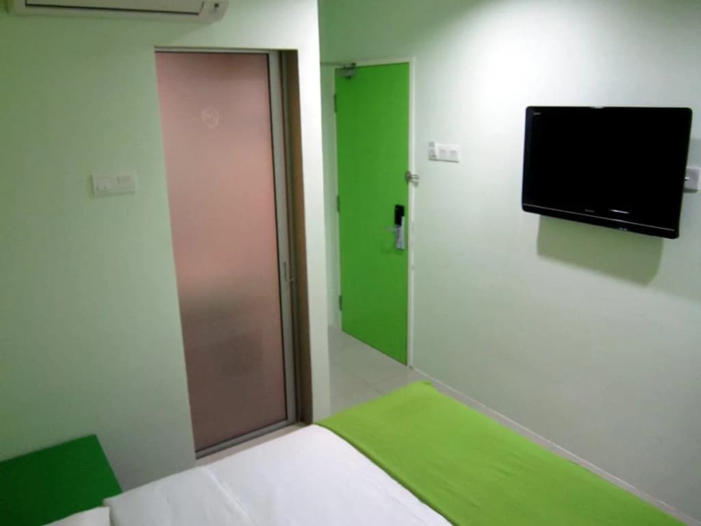 Eco Hotel Putra Kajang - photo 4
