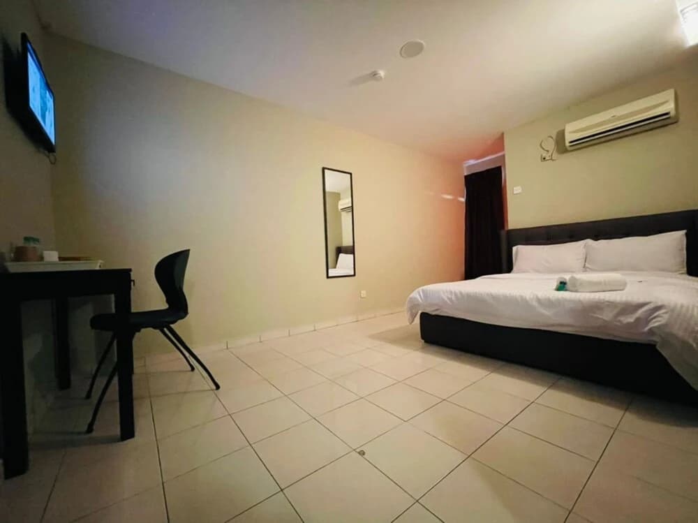 OYO 90338 Prima Saujana Budget Hotel - photo 3