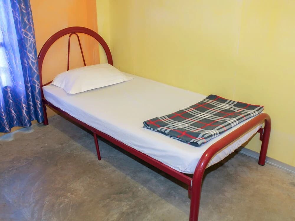 Vintage Inn by OYO Rooms - photo 2