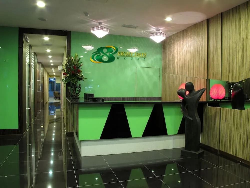 Eight Days Boutique Hotel Permas Jaya - photo 9