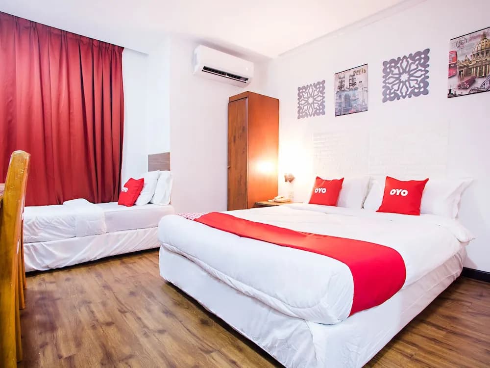 OYO 43963 T-Signature Hotel - photo 6