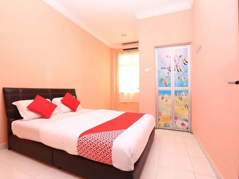 OYO 89556 Sa Villa Holiday Inn - photo 3