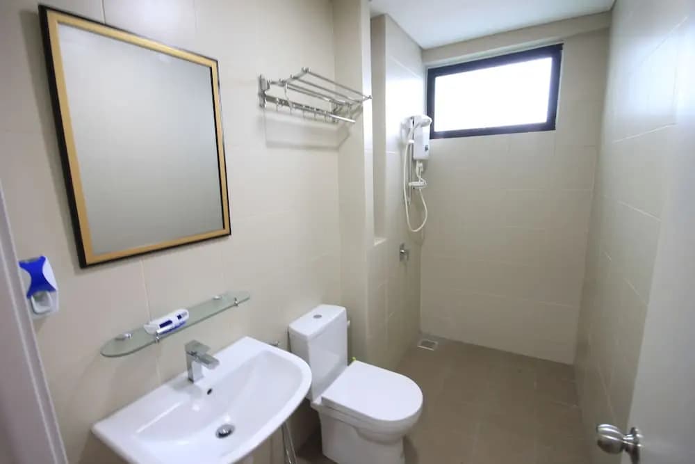 Sinar Rasa Homestay at I-Soho, I-City - photo 9