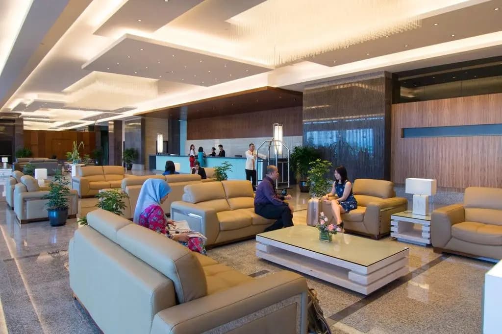 Imperial Suite Kuching - photo 2