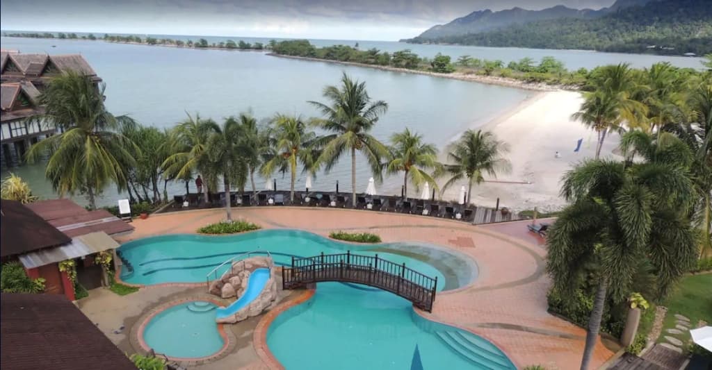 Langkawi Lagoon Resort Water Chalet - photo 6