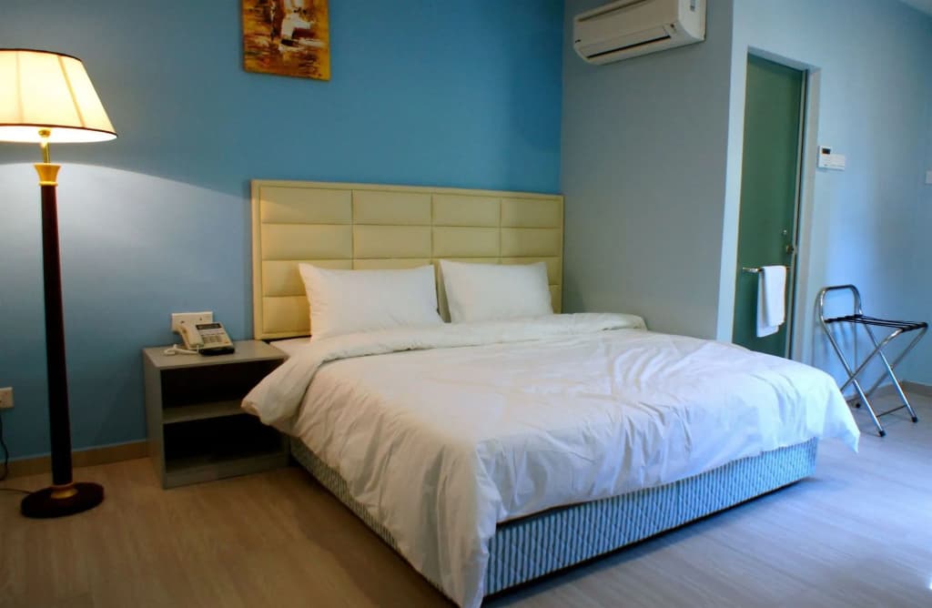Princeton Hotel - photo 3