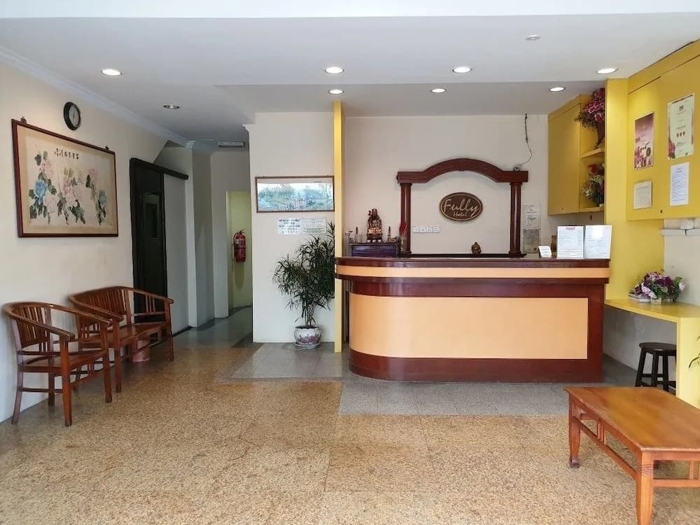 OYO 536 Fully Hotel Johor Jaya - photo 2