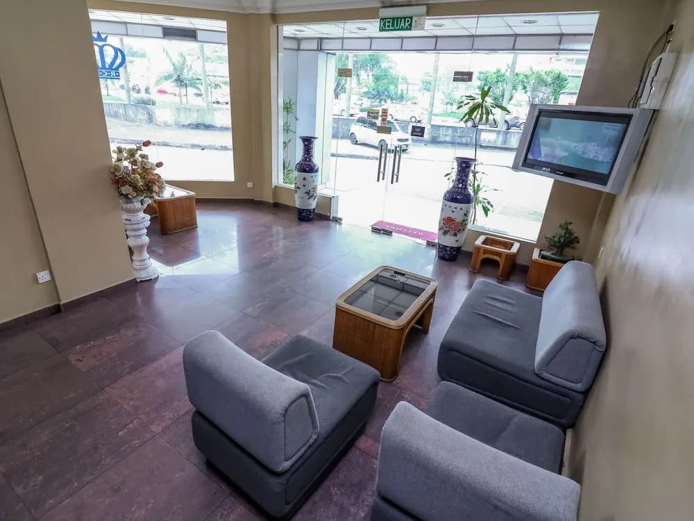 Super Oyo 447 Comfort Hotel Meru - photo 2