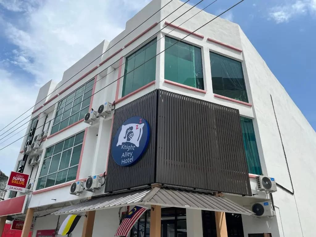 Knight Alley Hotel - main photo