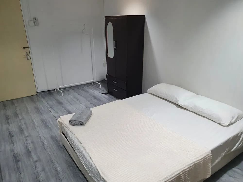 OYO Home 90402 Lumut Guest House - photo 2