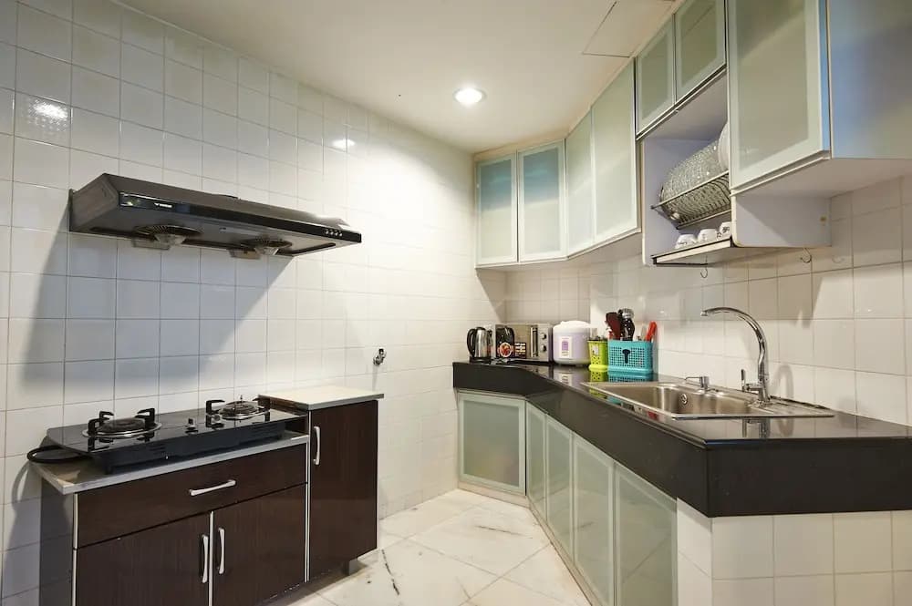 PWTC Bistari Service Apartment - photo 31