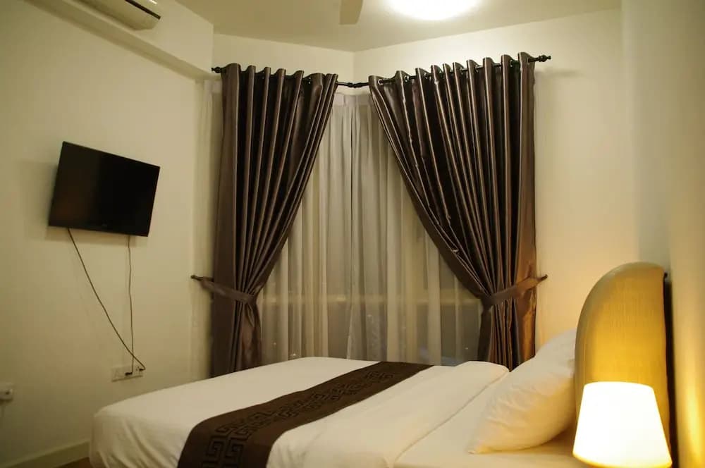 The Afiniti City View Apartment - photo 5