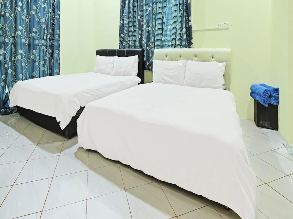 Oyo 90596 Casaria Inn - main photo
