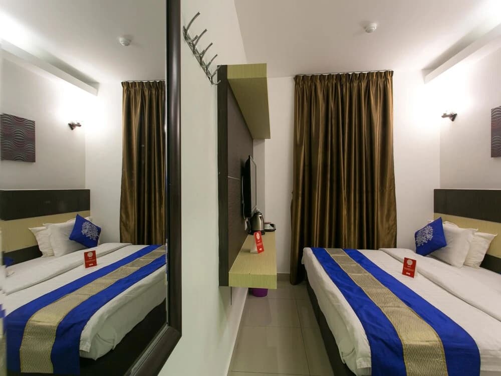 OYO 286 Uptown Hotel - photo 7
