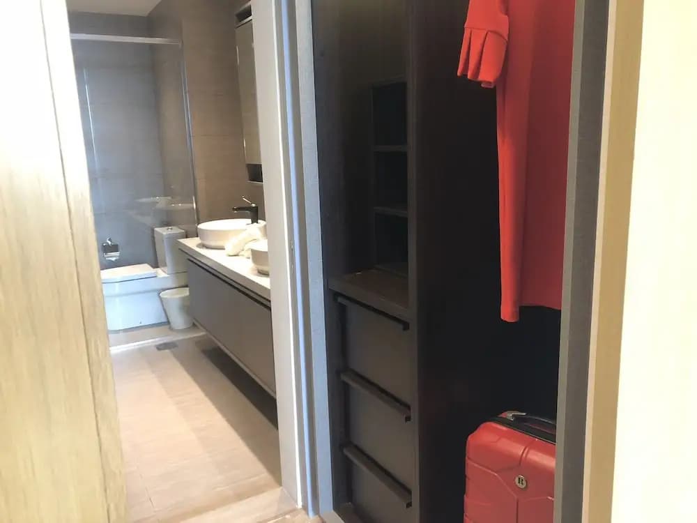 Expressionz Professional Suites by EH Homestay - photo 6