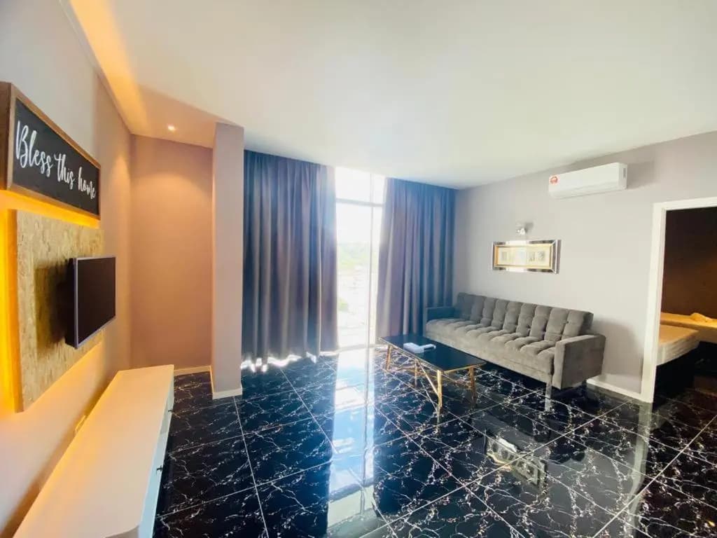 Stirling Suites Hotel & Serviced Apartment - photo 3