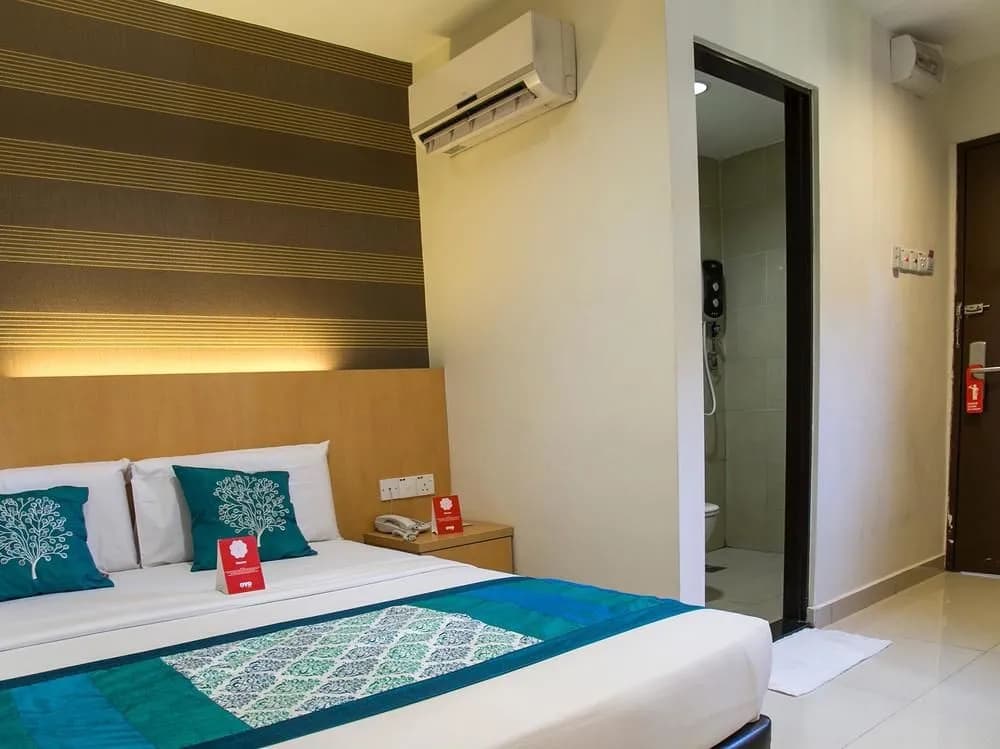 OYO 158 My Signature Hotel - photo 6