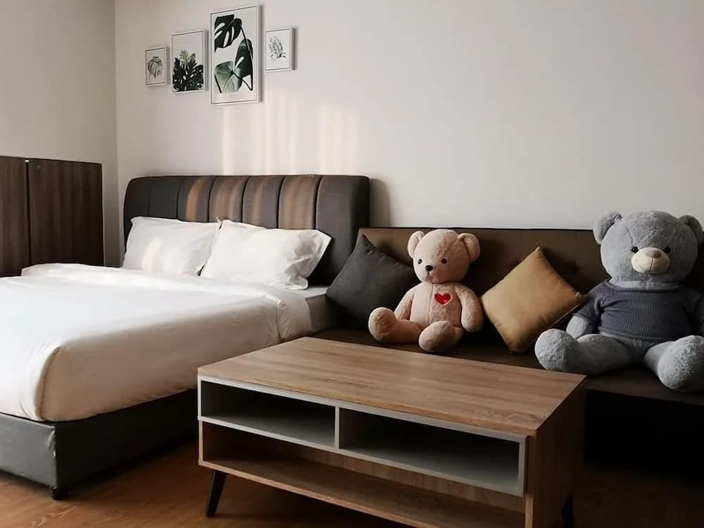 City View Suites - photo 3