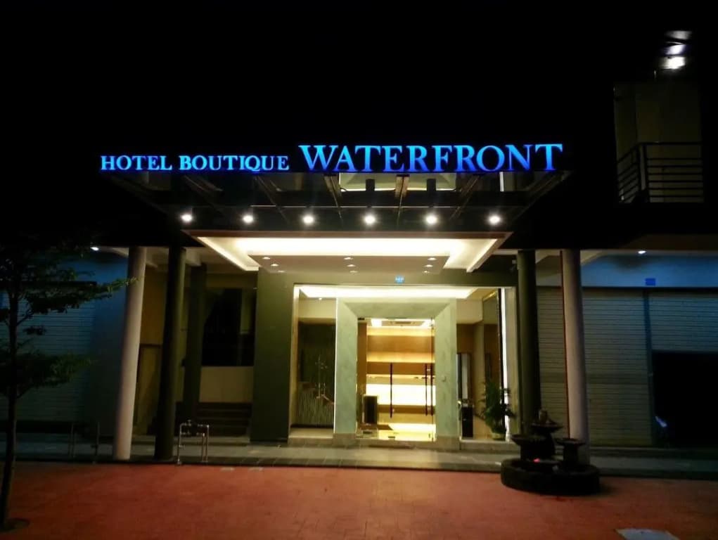 WaterFront Boutique Hotel - main photo