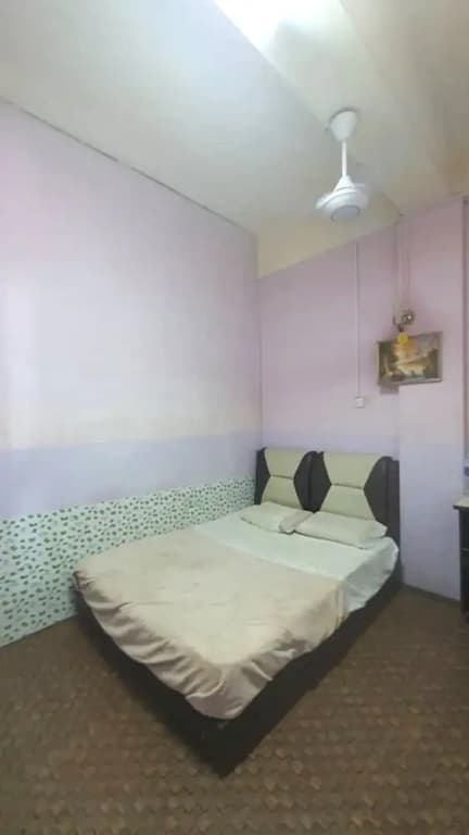Hotel O Penginapan Almera - photo 4
