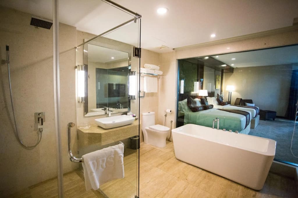 Royale Signature Hotel - photo 7