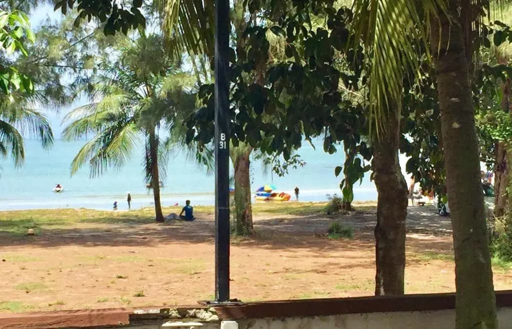 Pd Bayu Beach Resort Apartment G1.44 - photo 10