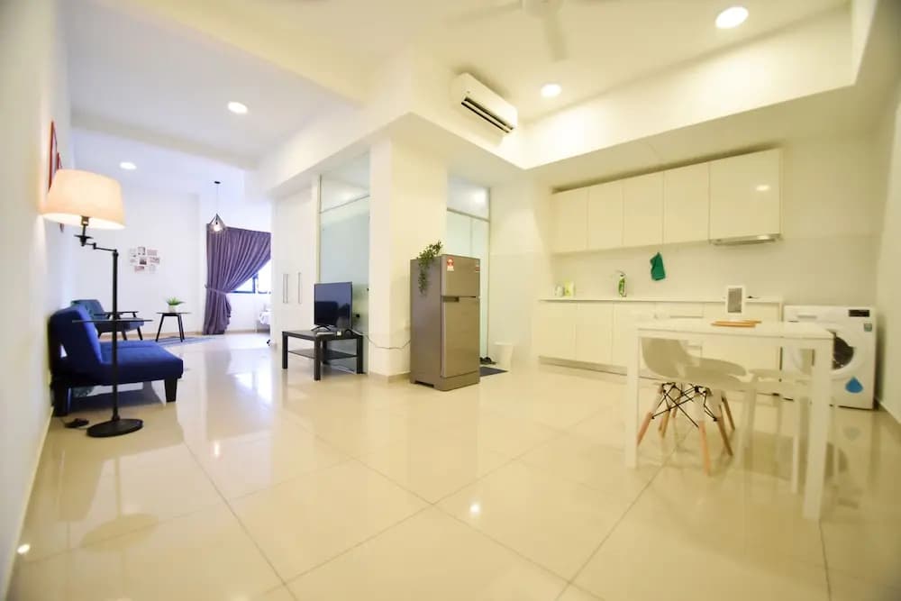 GT Home Encorp Strand Residence - photo 4