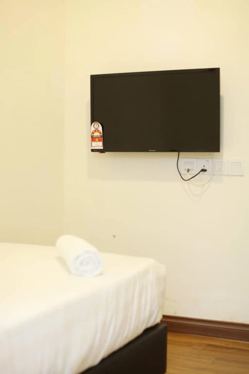 Place2Stay @ The Mines - photo 4