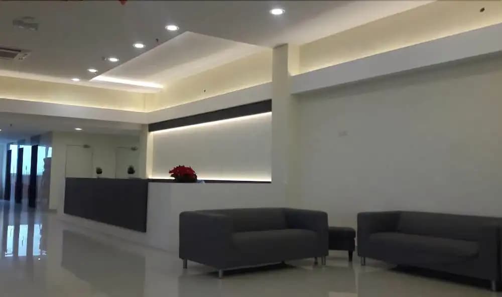 Place2Stay Business Hotel @ Emart Riam - photo 2