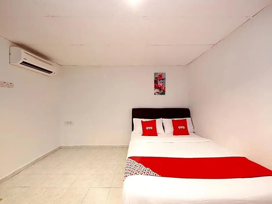 Azimaju Guesthouse by OYO Rooms - photo 3