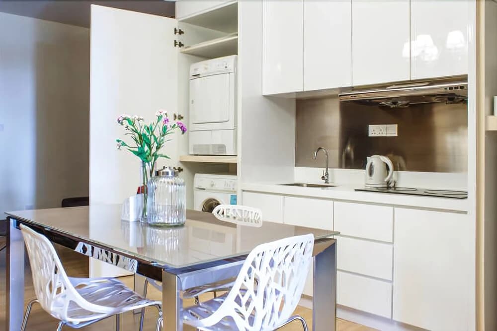 Lusso Suite Island Plaza - photo 10