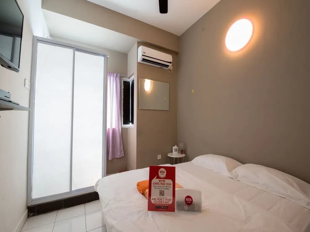 OYO 89880 Vstay 2 Guesthouse - photo 2