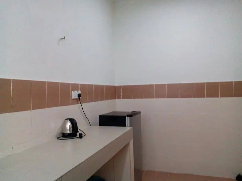 Kemaman Resthouse - photo 8