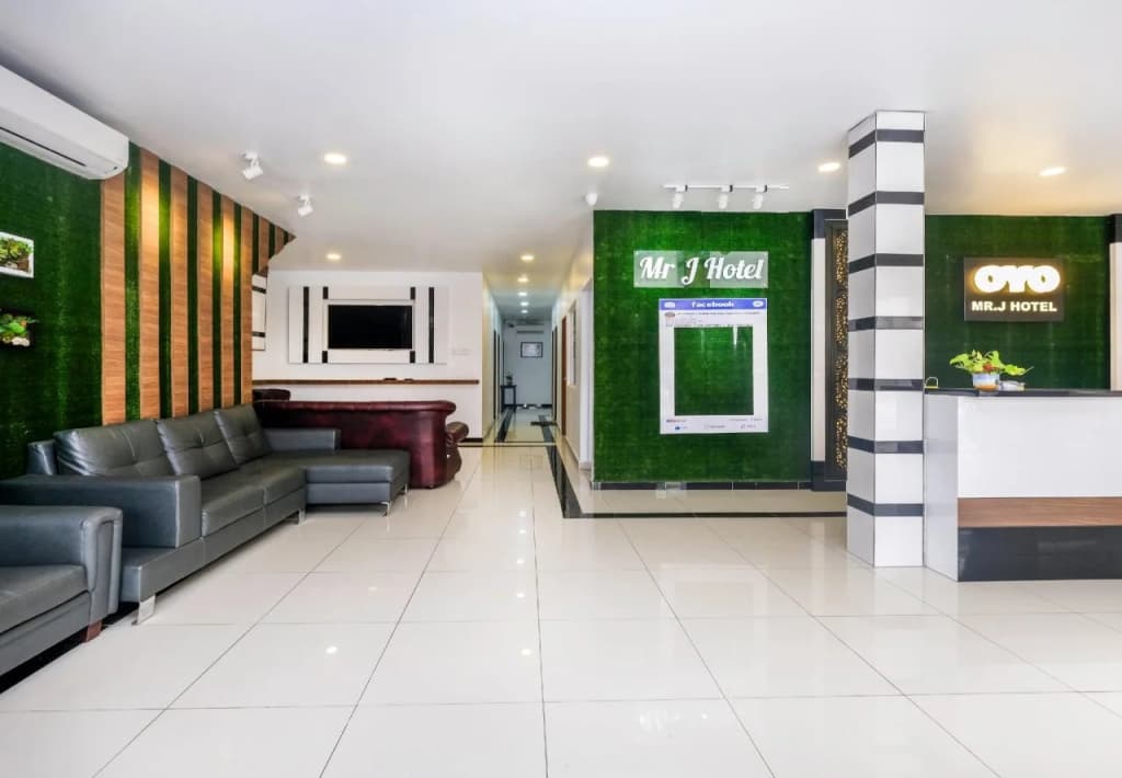 OYO 718 MR J Hotel Wakaf Che Yeh 1 - photo 8