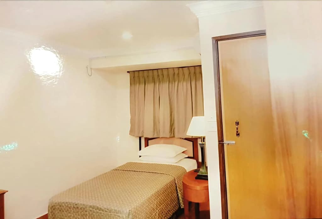 Lotus Family Hotel, Medan Tuanku - photo 3