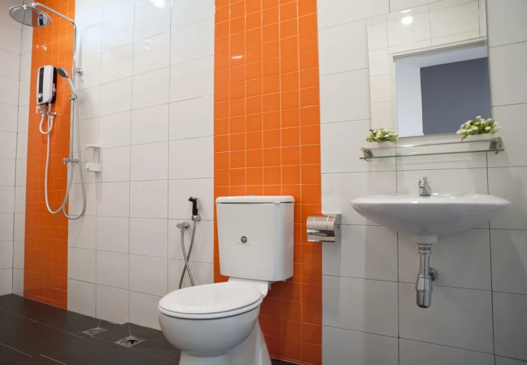 Big Orange Hotel - photo 7