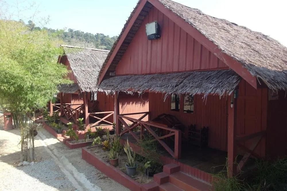 OYO 89815 Cucu Cucu Village Chalet - photo 11