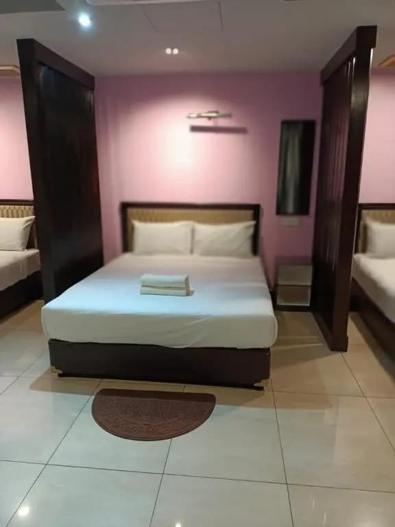 Hotel Sri Sutra PJ 222 - photo 8